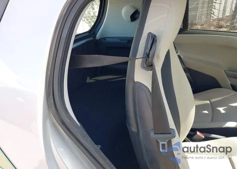 2012 Smart Fortwo Passion z USA, uszkodzony, nr VIN WMEEJ3BA5CK557300